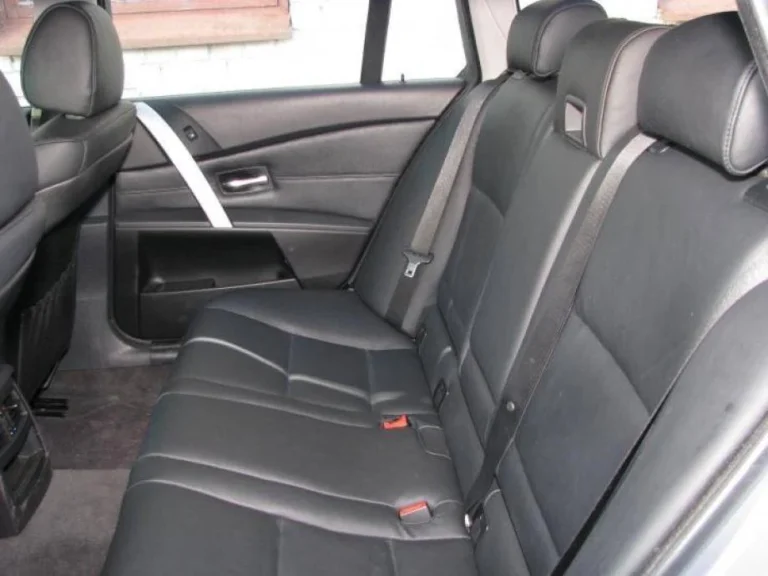 BMW 525 (2005)